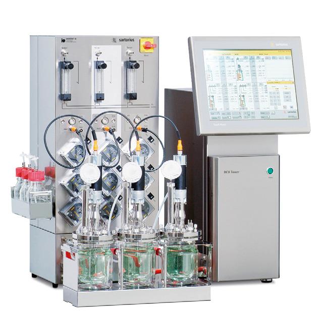 Sartorius BIOSTAT Qplus — trzy równoległe naczynia i DCU Tower