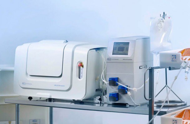 Pall Allegro XRS 20 z własnym kontrolerem i podłączonym biocontainerem