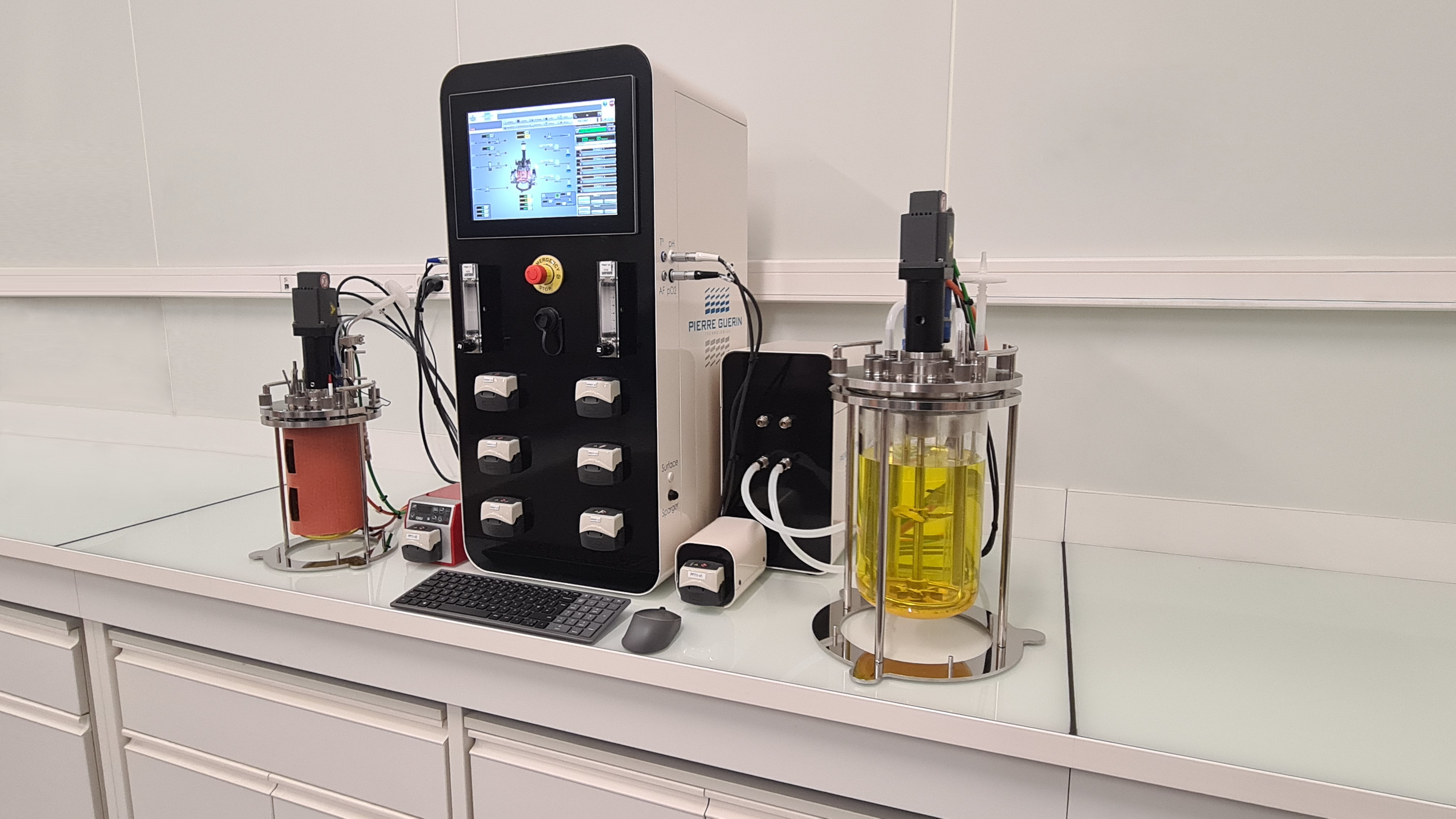 Pierre Guérin PRIMO Autoclavable Bioreactors and Fermenters — Labo Series